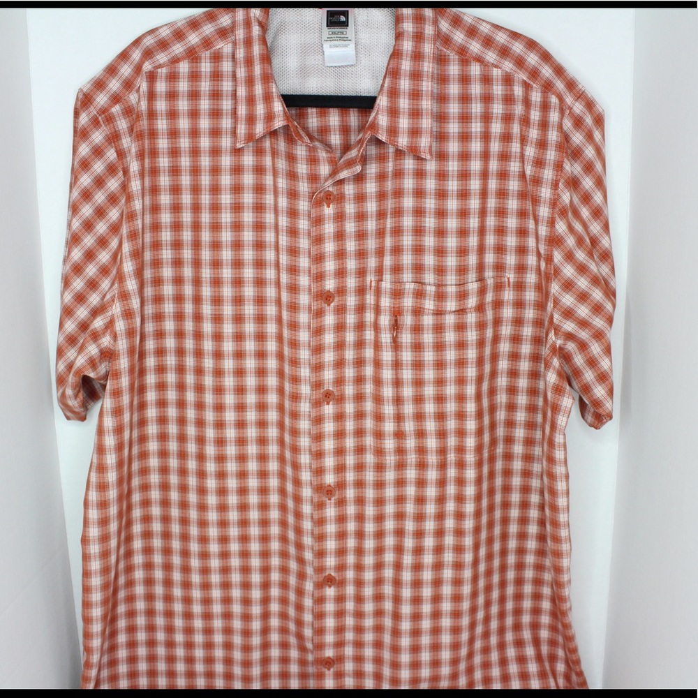 North face Men button down short sleeve